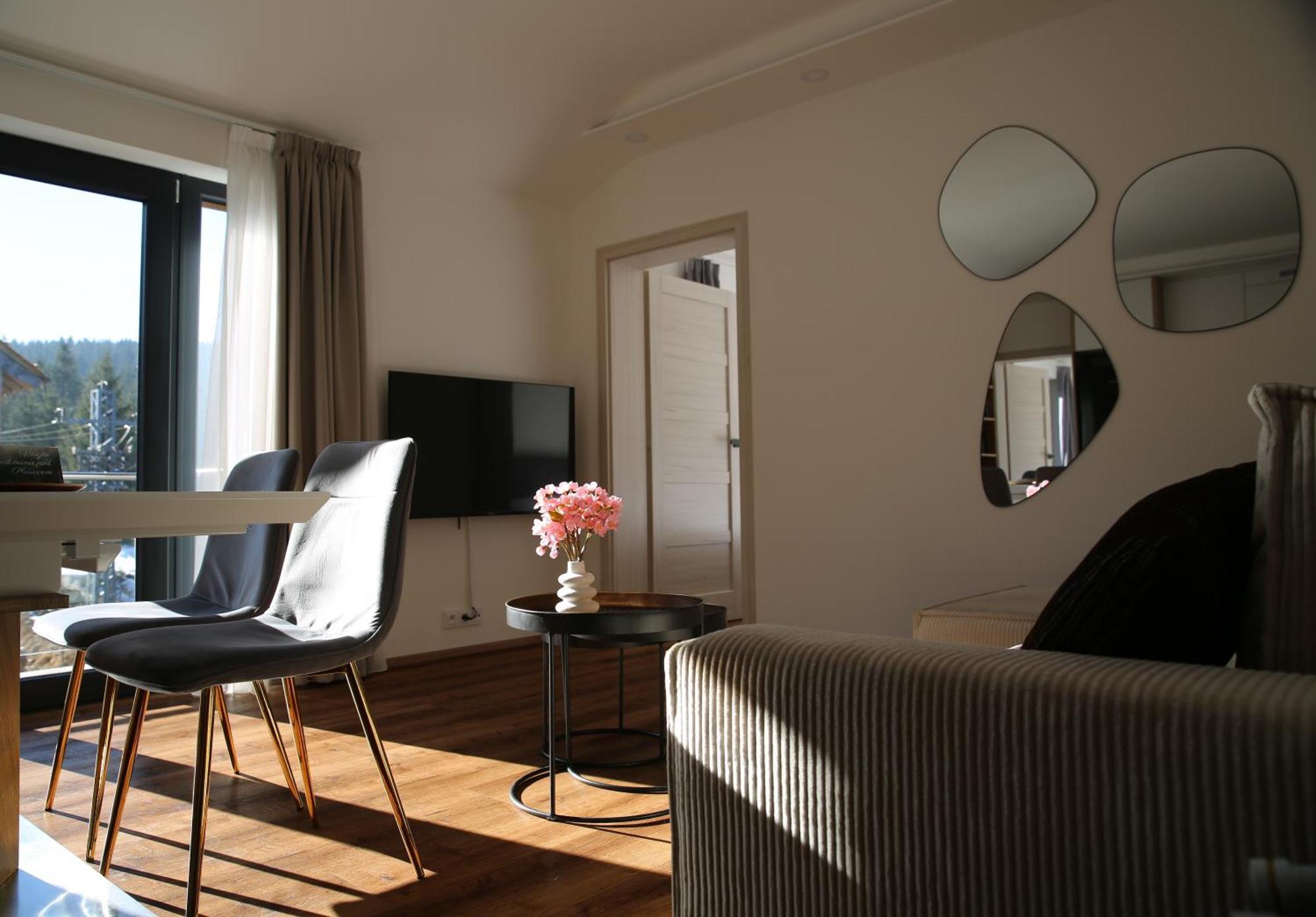 Apartman Pod Plesivcem Абертами Экстерьер фото